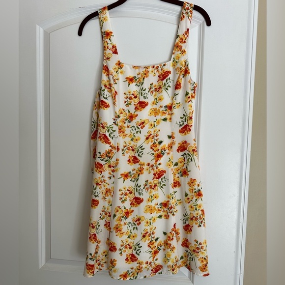 Day Date White and Orange Floral Print Tie-Back Dress XS - Picture 5 of 6